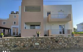 Diamond Deluxe Apartments Mastichari